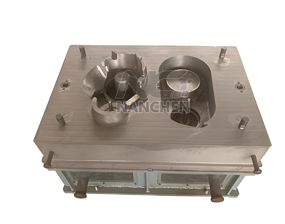 Cold core box mold