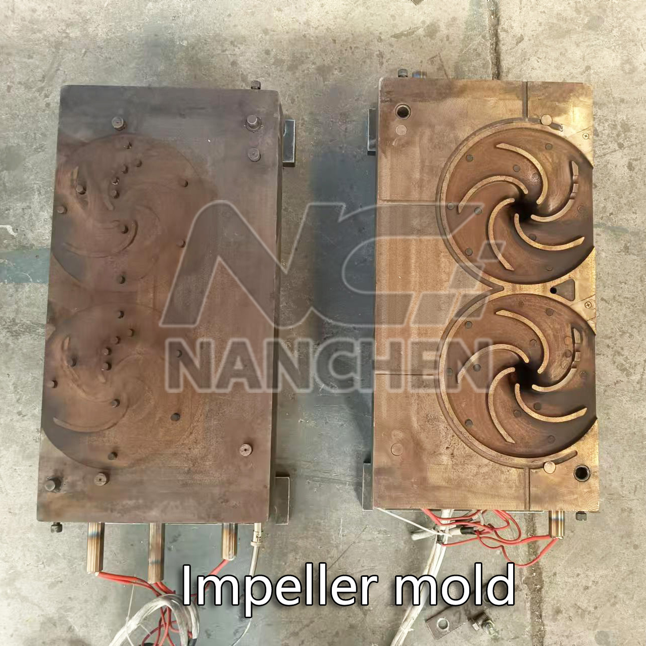 Hot core box mold